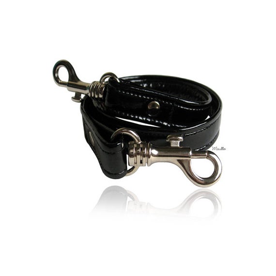 coach wristlets strap