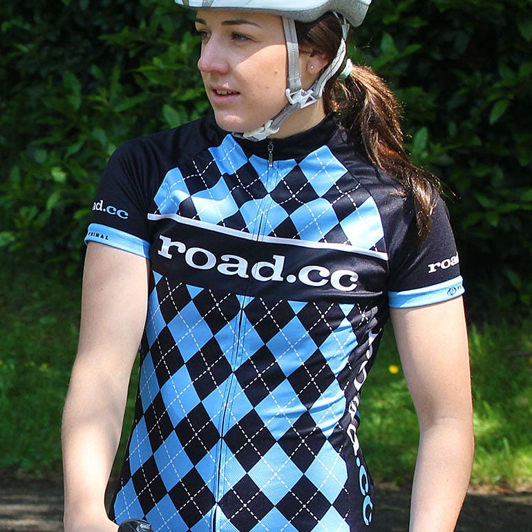 Image of road.cc Women's race cut jersey