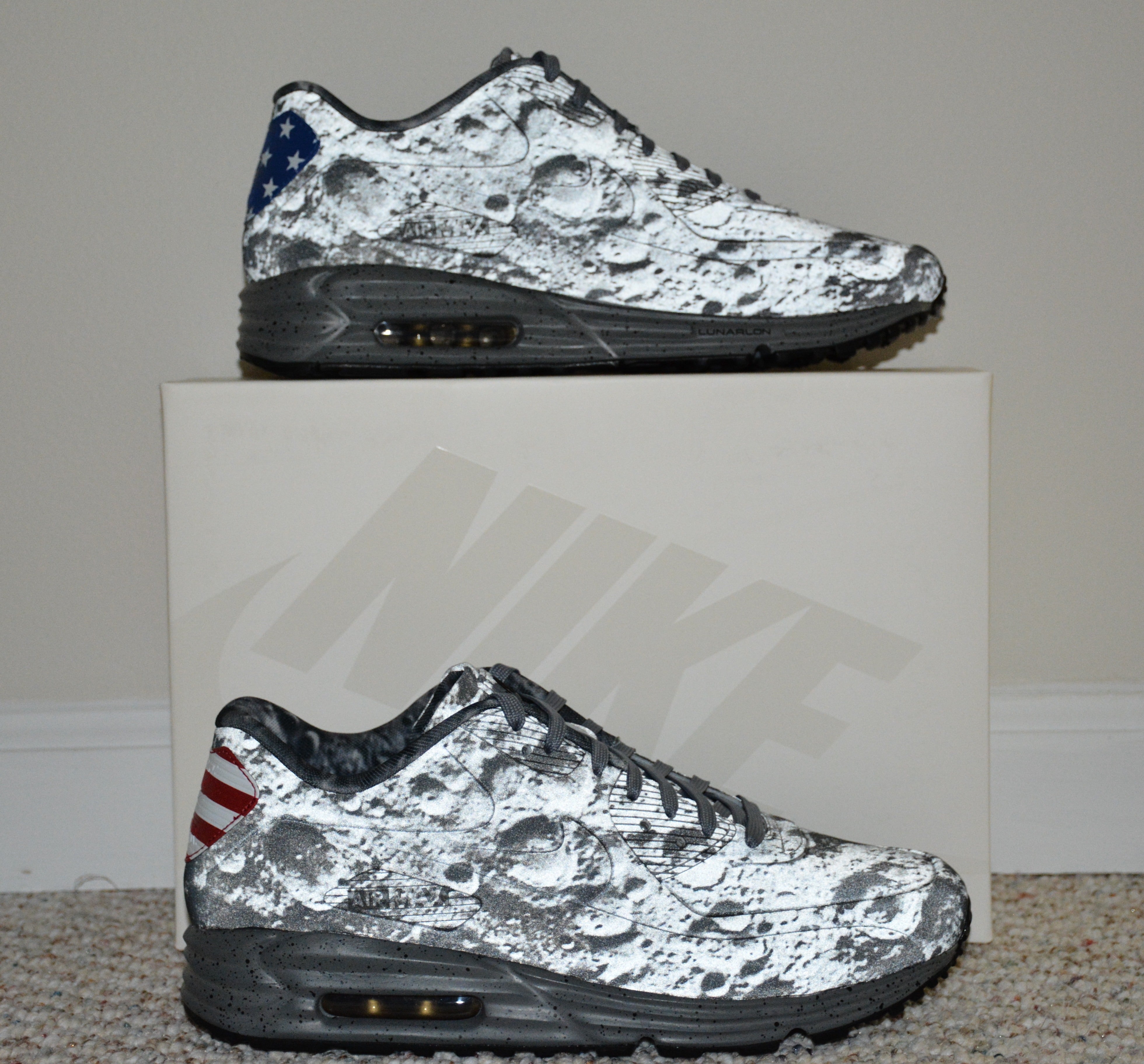 nike air max lunar90 sp moon landing