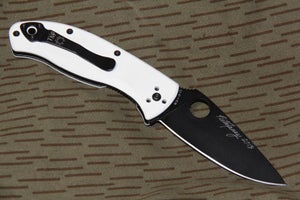 Doodle's 'Tuxedo' Tenacious Folding Knife