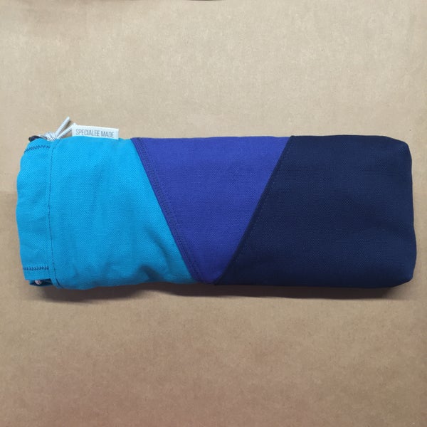 Image of CUSTOM FABRIC KEYBOARD SLEEVE