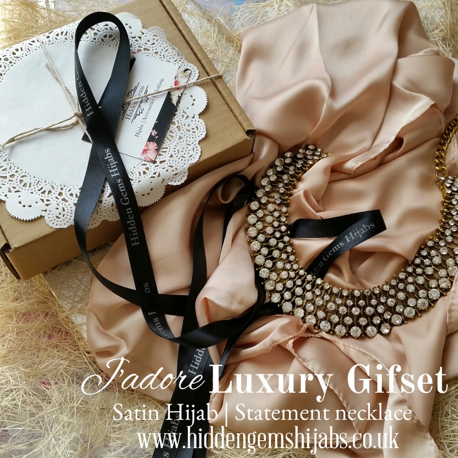 Image of J'adore Luxury Giftset