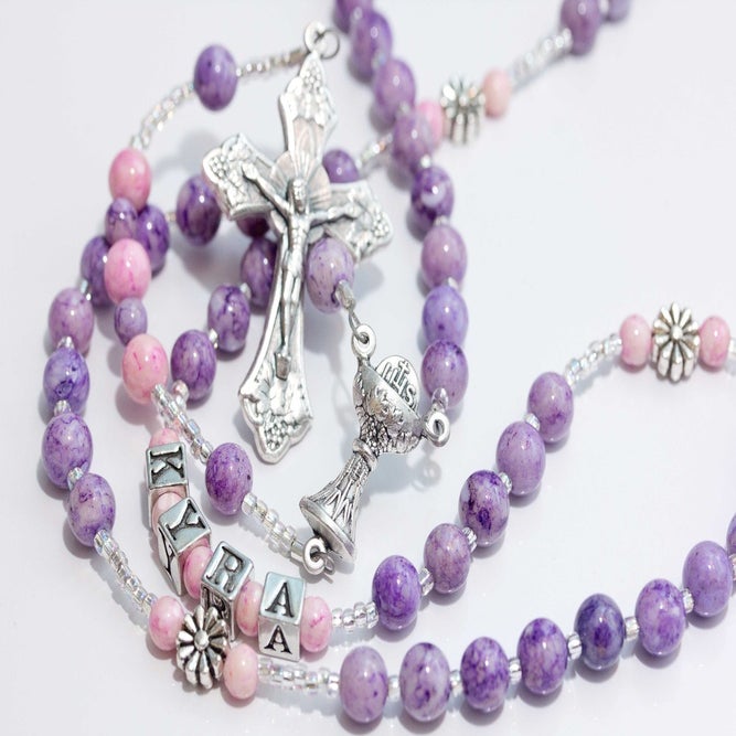 TrendyTraditions — Personalized First Communion Rosary in purple & pink