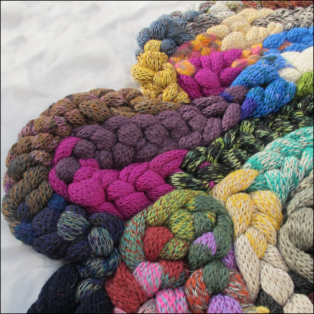 Patternix Eccentric Knit Amorphous Thick Rug
