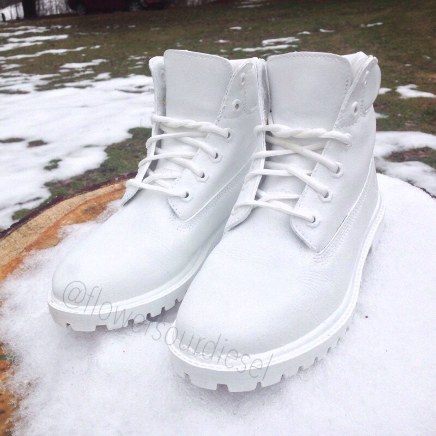 all white timbs