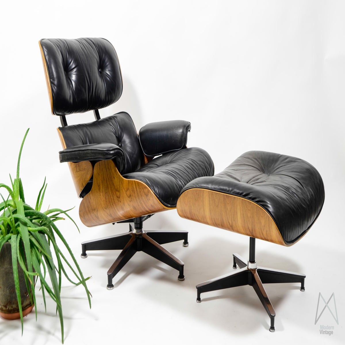Bradex Eames Lounge Chair