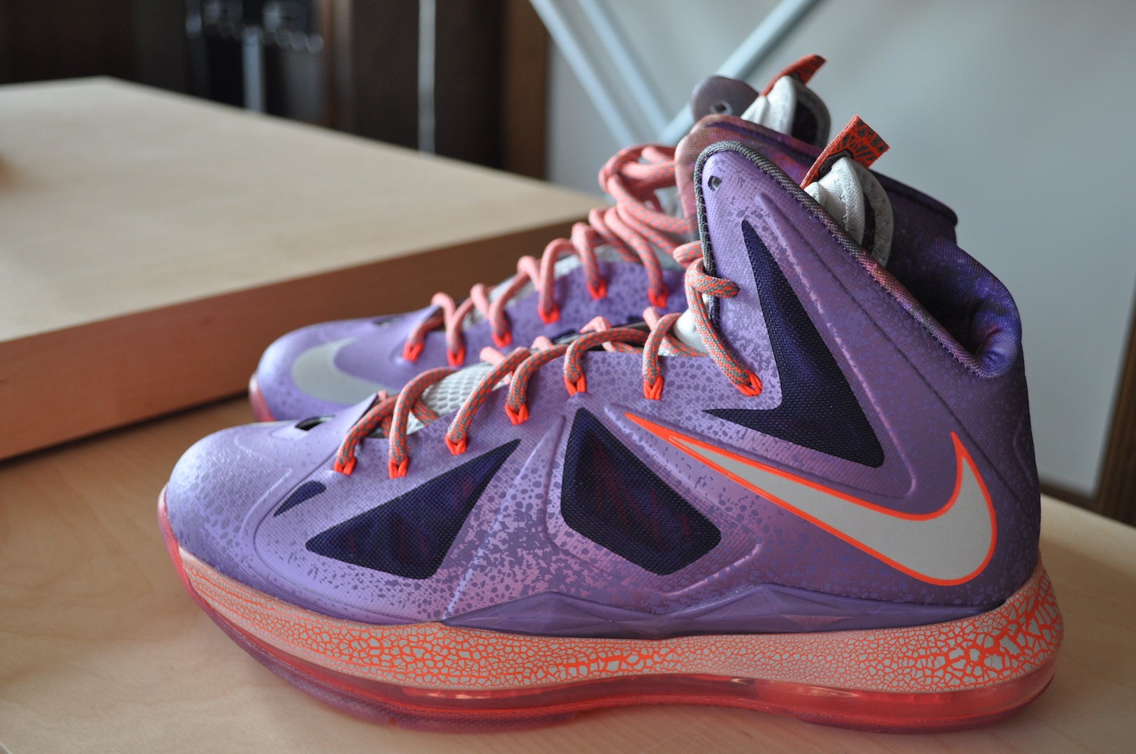 lebron 10 extraterrestrial