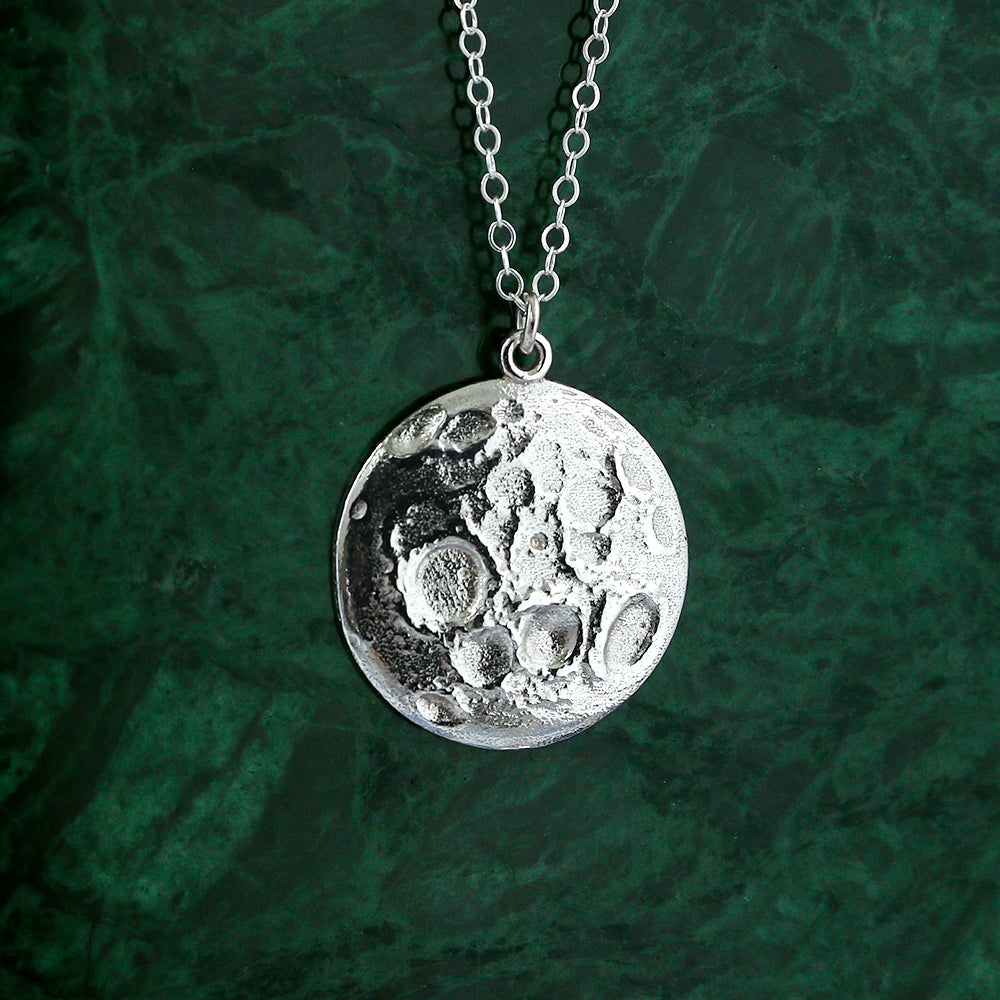 The Moon Necklace | Twenty Pieces